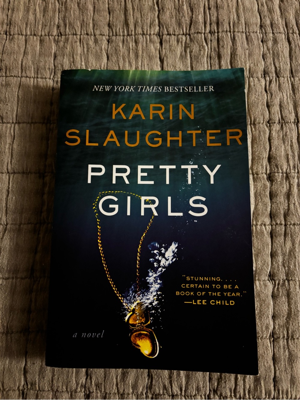 Karin Slaughter - Pretty Girls (Dark Teal & Black Cover)